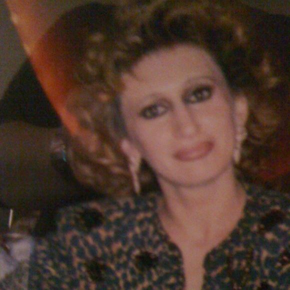 Meet your Posher, Sheila - Picture 1 of 1